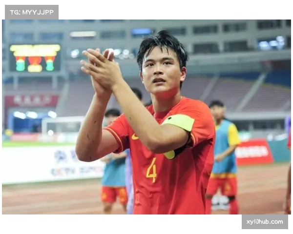 陈哲宣红牌罚下 天津津门虎球员情绪失控 陈哲宣红牌罚下 天津津门虎球员情绪失控